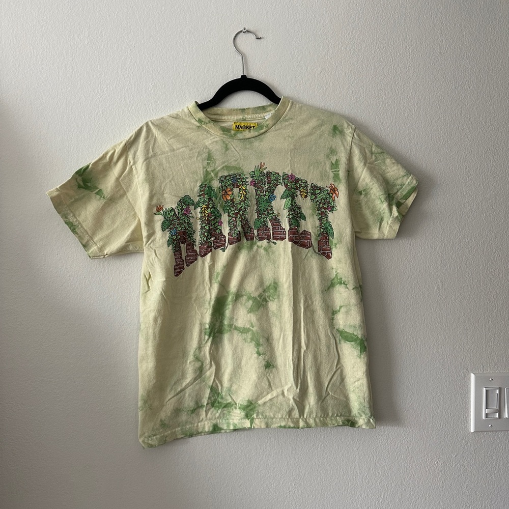 Market green and yellow tie dye t-shirt